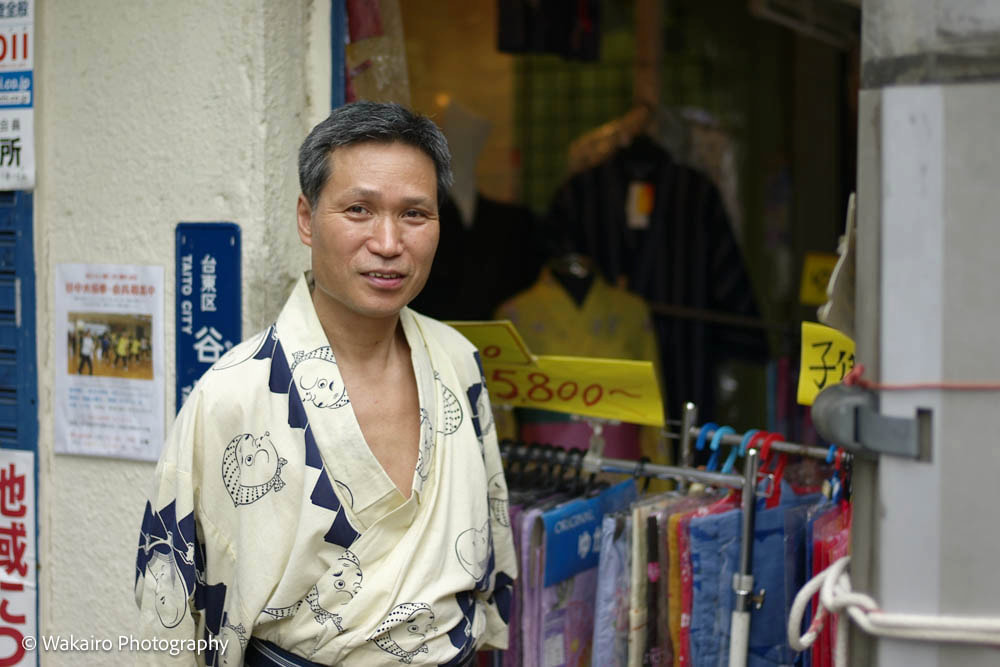 荒川フォト お隣の谷中銀座の店主